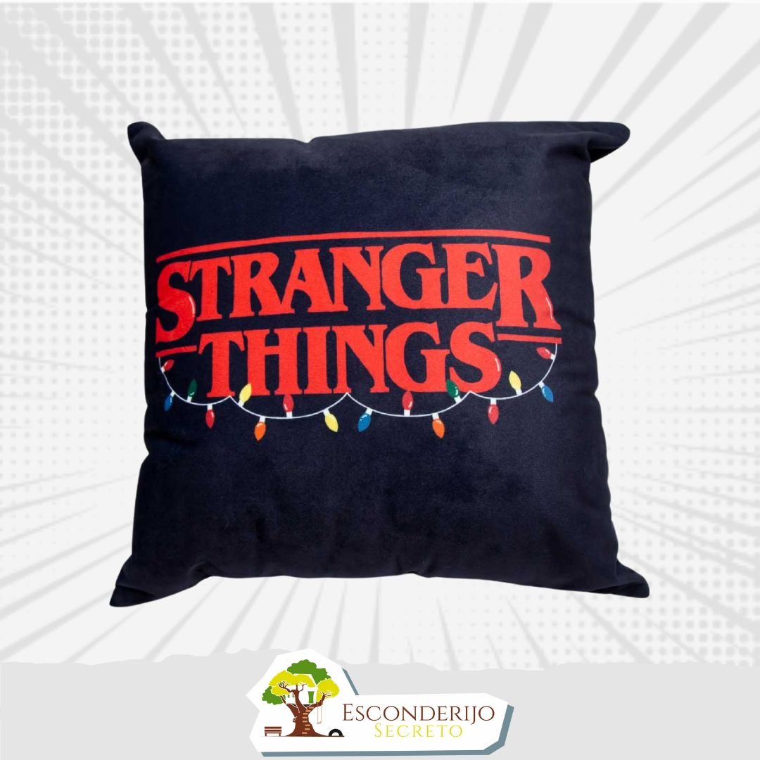Almofada Fibra Veludo 40x40cm Stranger Things Luzes